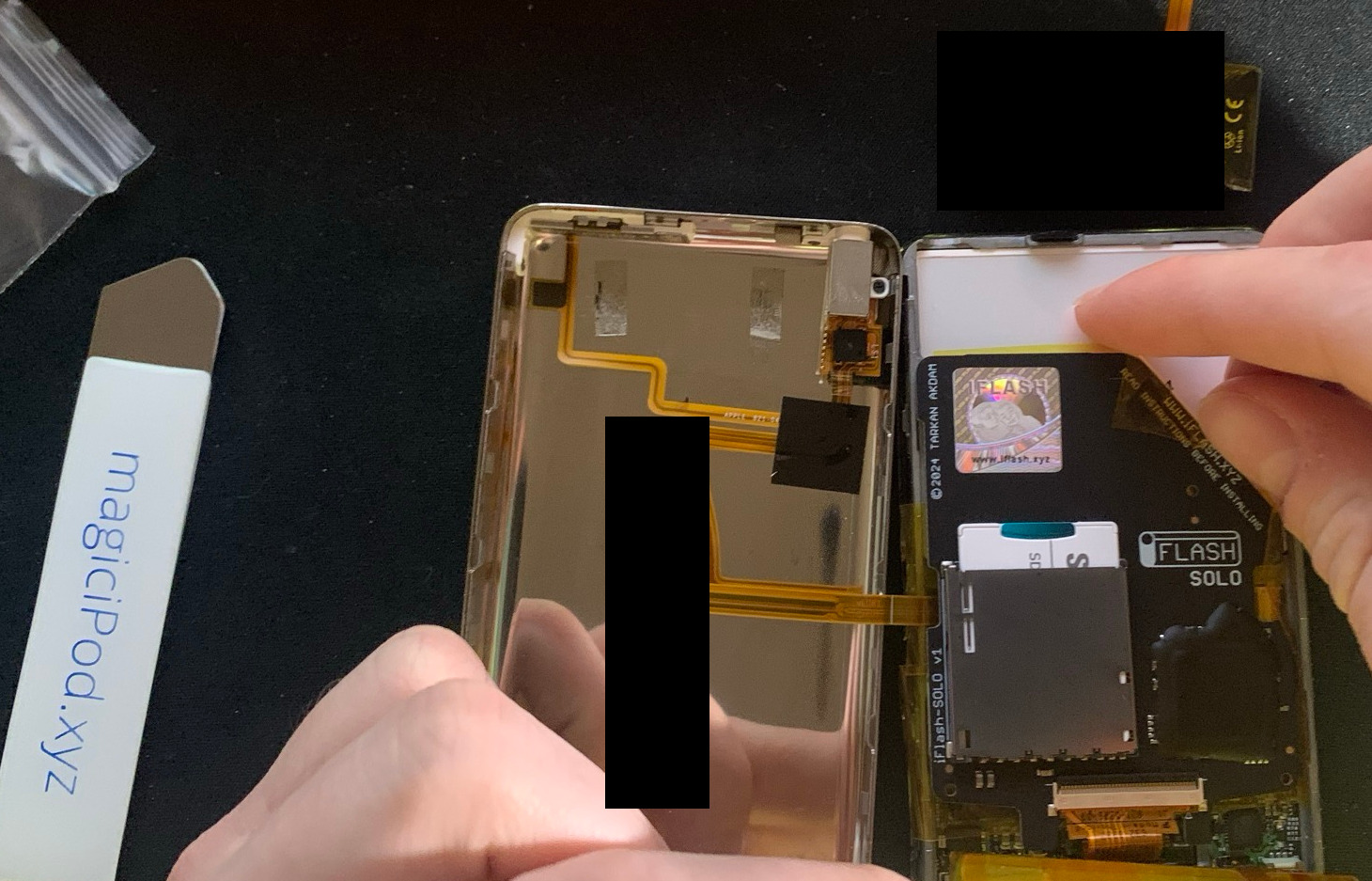 iPod Classic 5th gen battery and storage modification